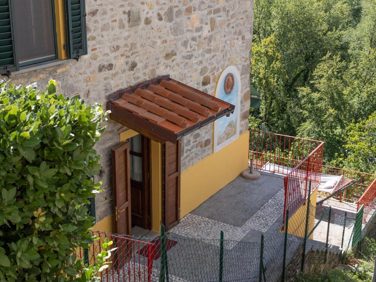 Deliziosa Casetta Sull'Appennino Toscano Montefegatesi Exteriér fotografie