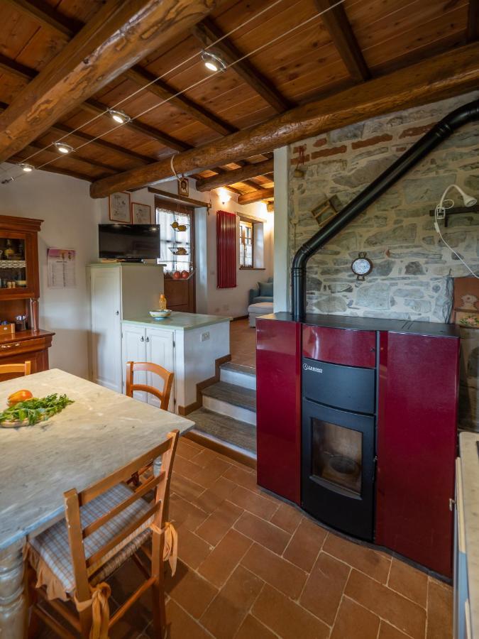 Deliziosa Casetta Sull'Appennino Toscano Montefegatesi Exteriér fotografie